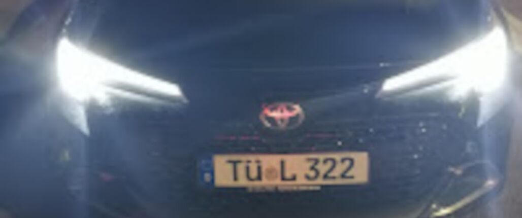 Taxi-Service für Flughafentransfer Stuttgart STR – komfortabel, zuverlässig und zum Festpreis aus Tübingen, Reutlingen, Böblingen und Umgebung.